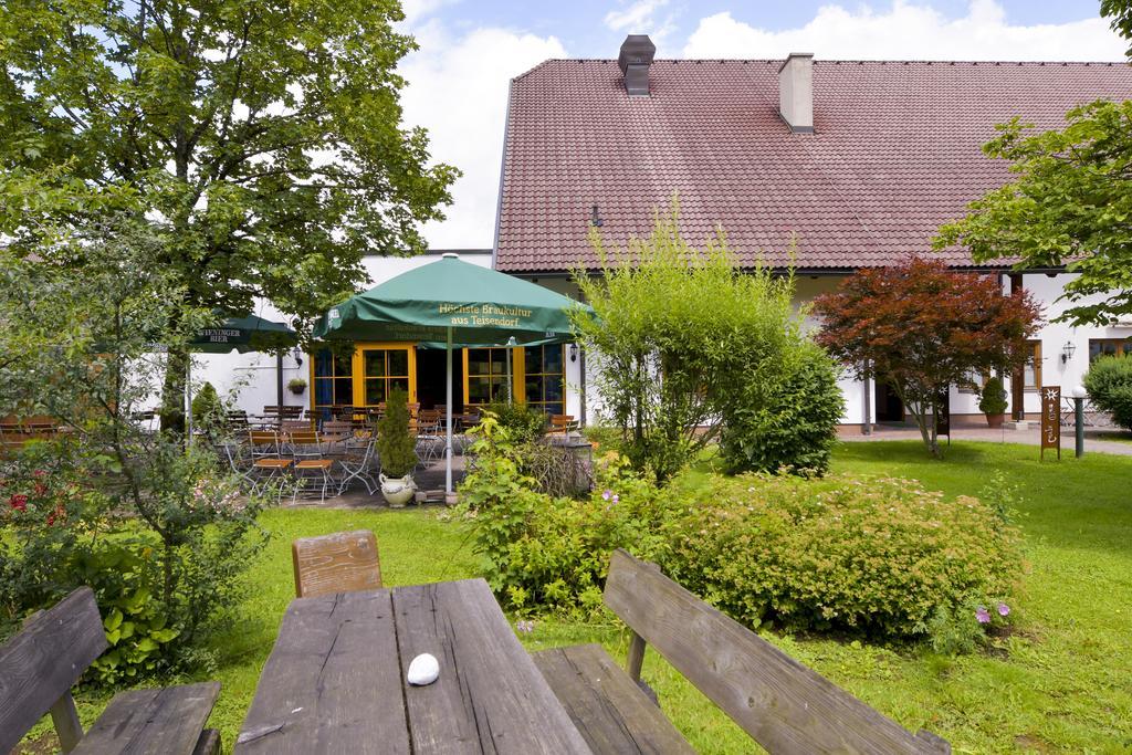 Gutshof Wolfgangsee Resort & Event Hotel Щробл Екстериор снимка