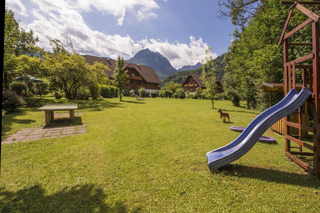Gutshof Wolfgangsee Resort & Event Hotel Щробл Екстериор снимка