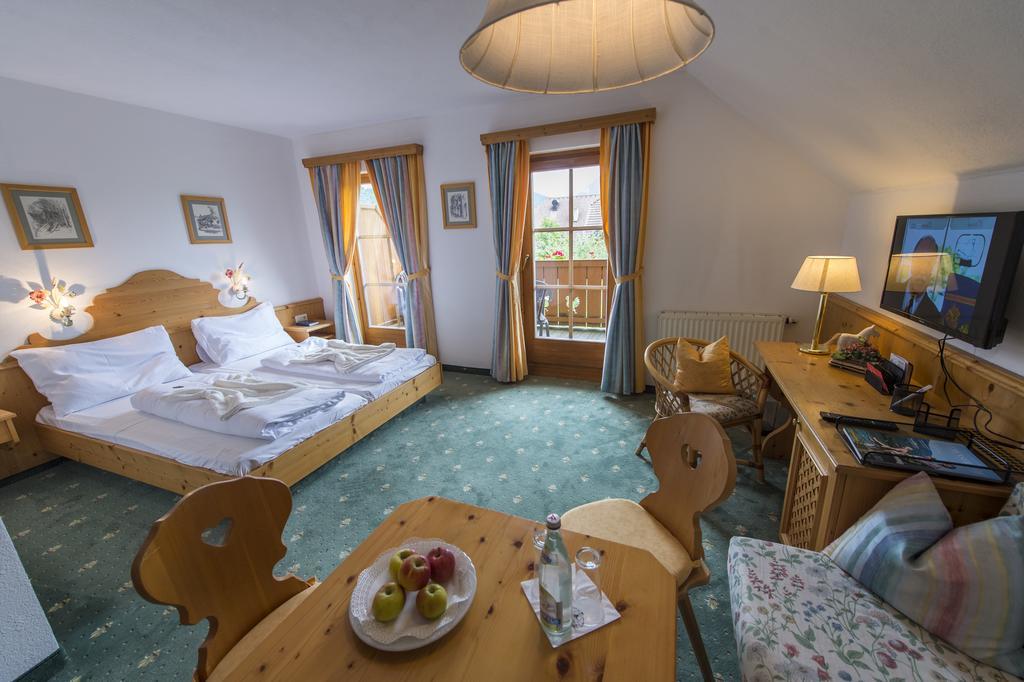 Gutshof Wolfgangsee Resort & Event Hotel Щробл Екстериор снимка