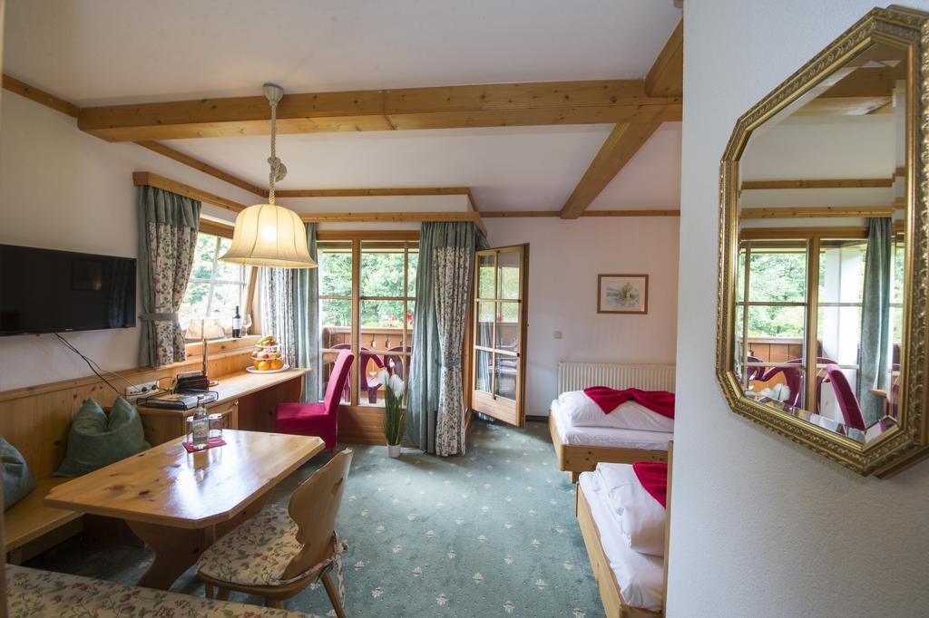 Gutshof Wolfgangsee Resort & Event Hotel Щробл Екстериор снимка