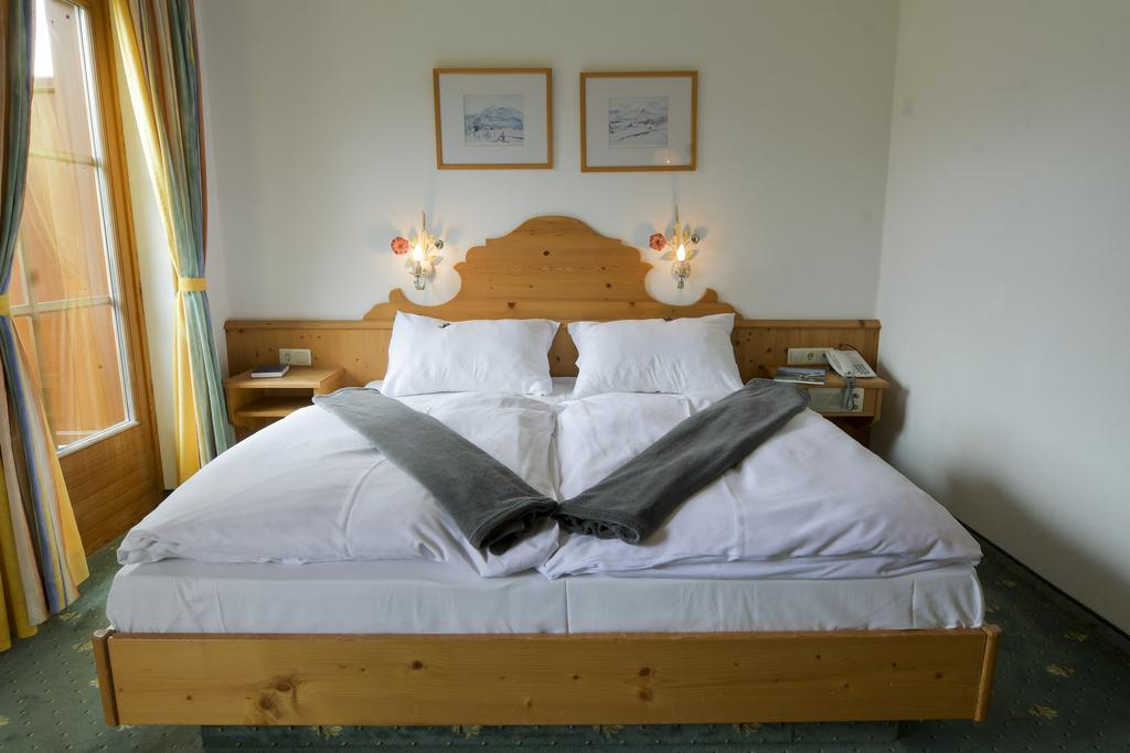 Gutshof Wolfgangsee Resort & Event Hotel Щробл Екстериор снимка