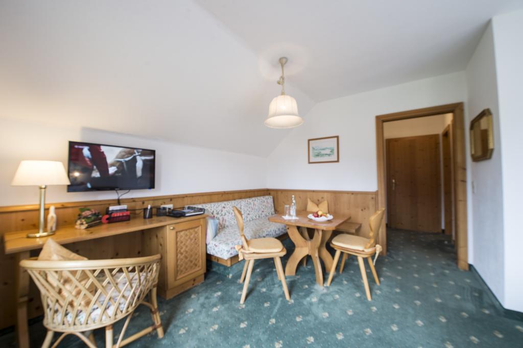 Gutshof Wolfgangsee Resort & Event Hotel Щробл Екстериор снимка