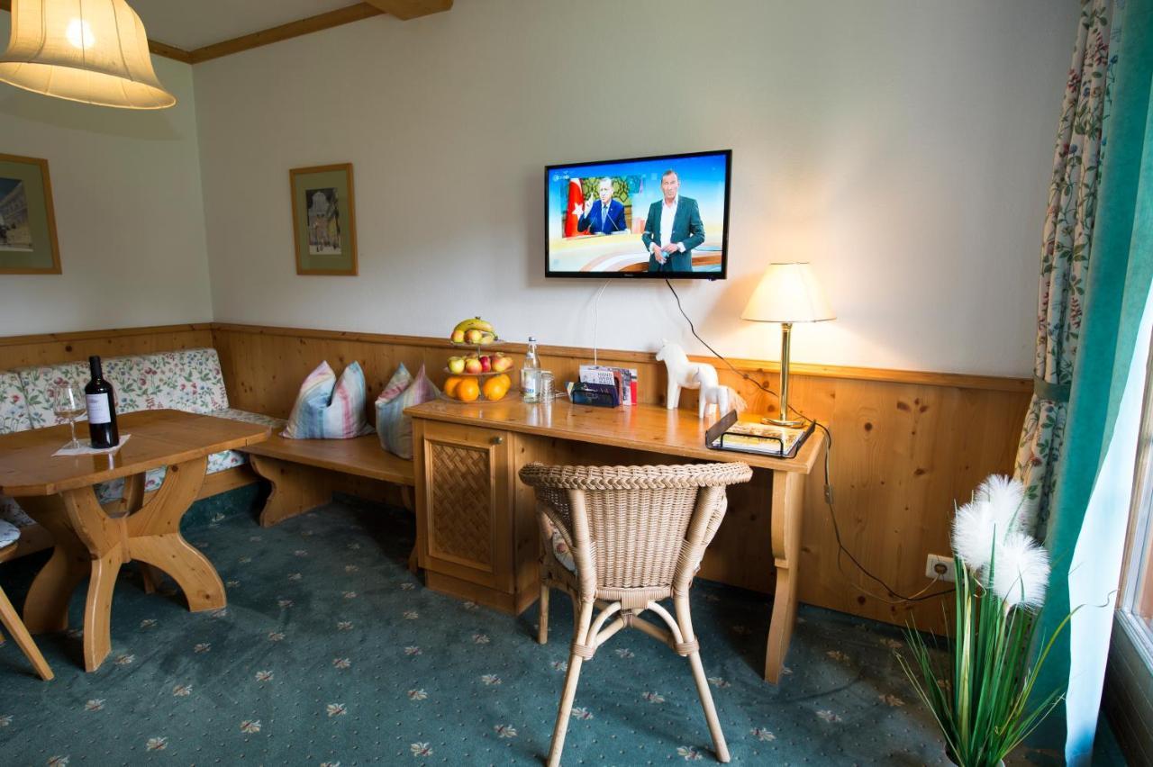 Gutshof Wolfgangsee Resort & Event Hotel Щробл Екстериор снимка